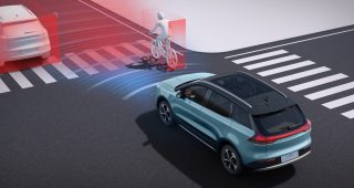 Media-U5-智能科技-行人车辆自行车识别