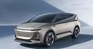 Media-U7-外观-cam_001（精选）