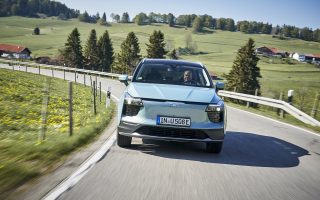 K:\Public\品牌公关应用\公关信息库\欧版U5海外素材精选\海外素材0526\beauty shot\_DAN0483-s.jpg